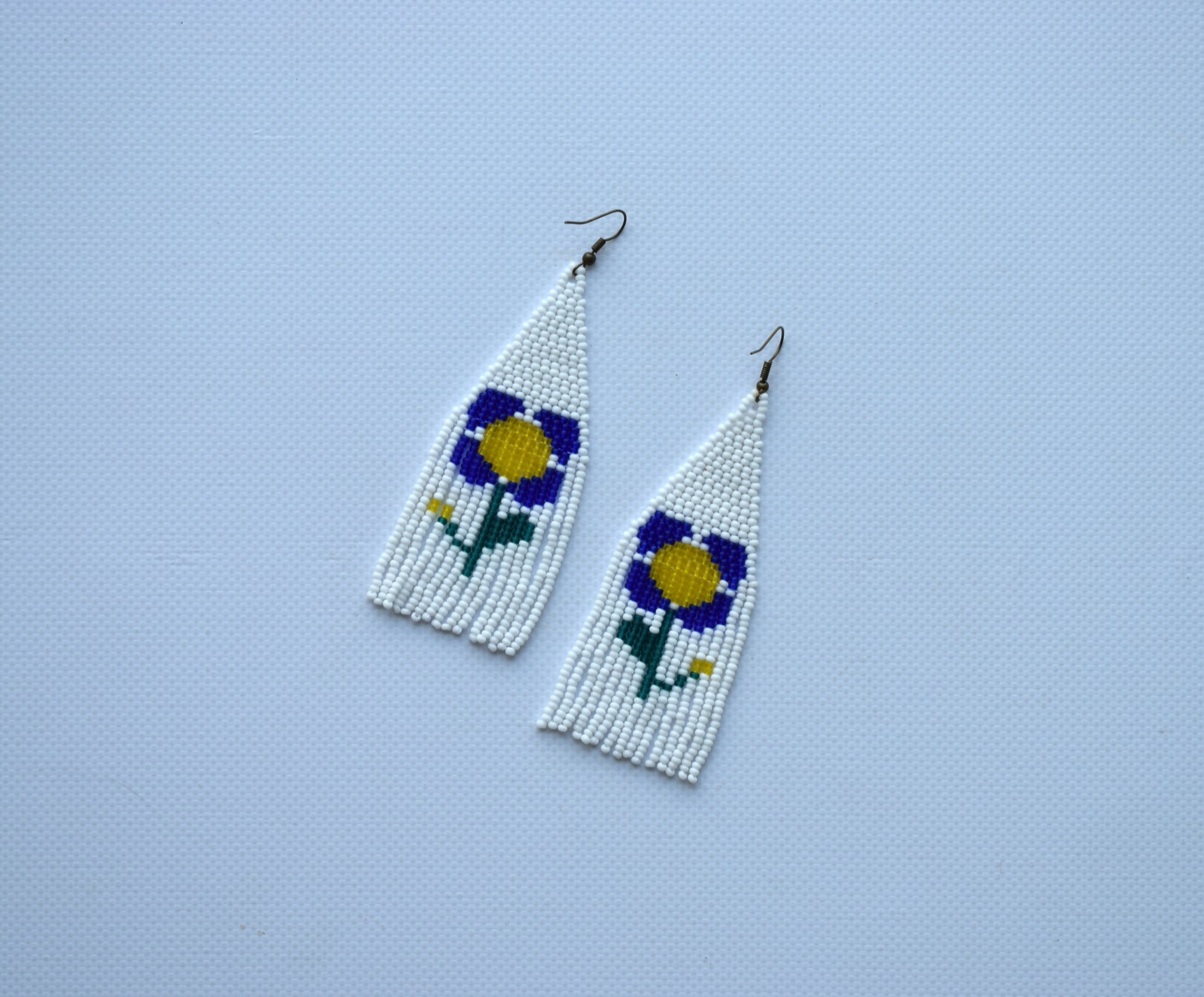 Flower beaded earrings